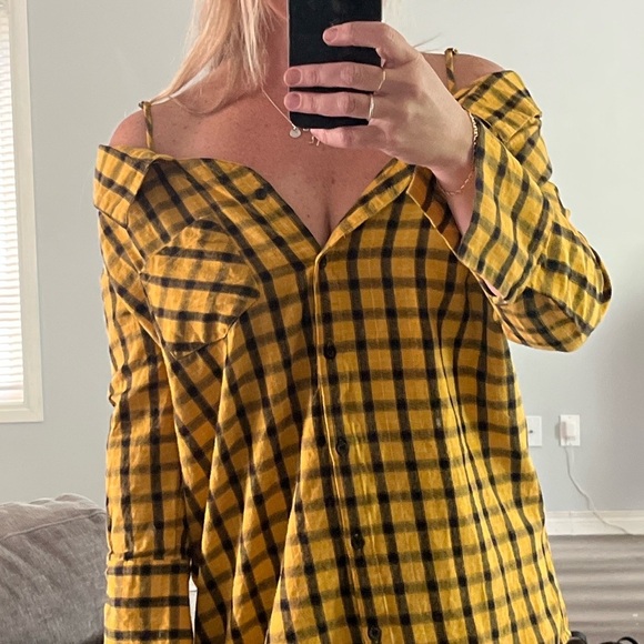 Love + Harmony off shoulder plaid shirt small - Picture 6 of 6